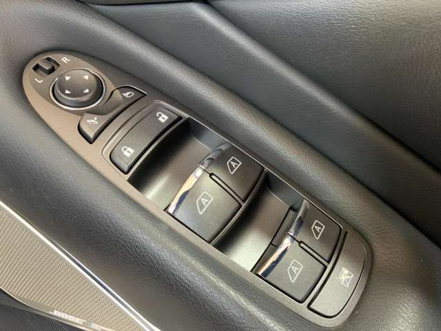 NISSAN SKYLINE HYBRID 2021