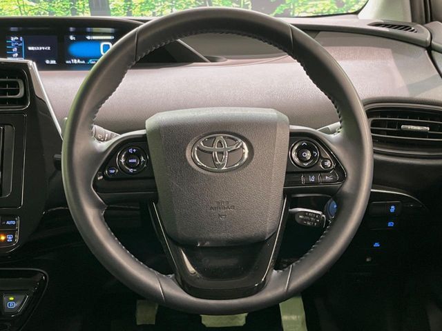 TOYOTA PRIUS 2022