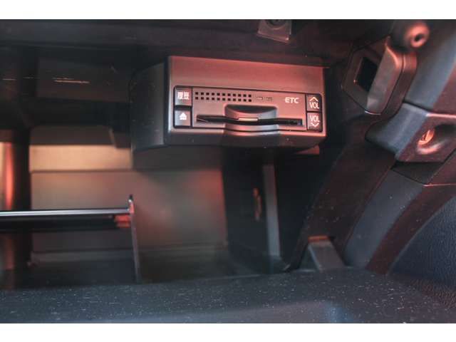 TOYOTA LEXUS CT200h 2011