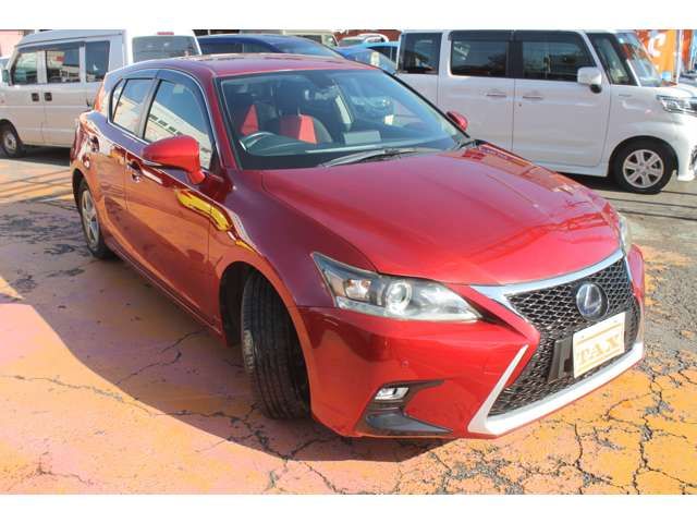 TOYOTA LEXUS CT200h 2011