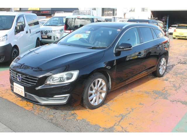 VOLVO VOLVO V60 2014