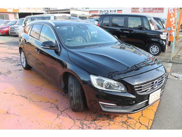 VOLVO VOLVO V60 2014