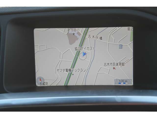 VOLVO VOLVO V60 2014