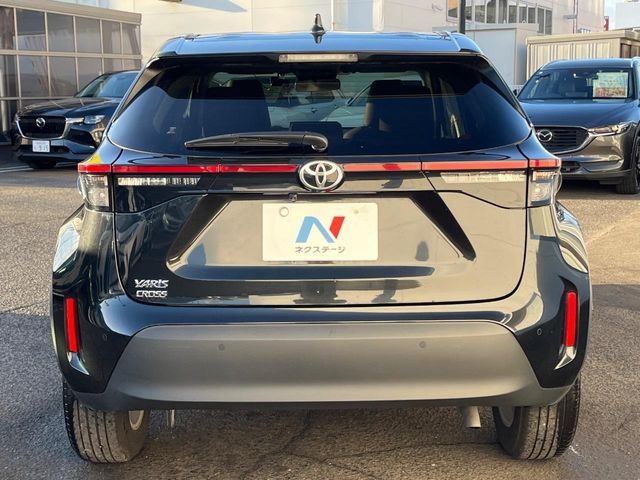 TOYOTA YARIS CROSS 2025
