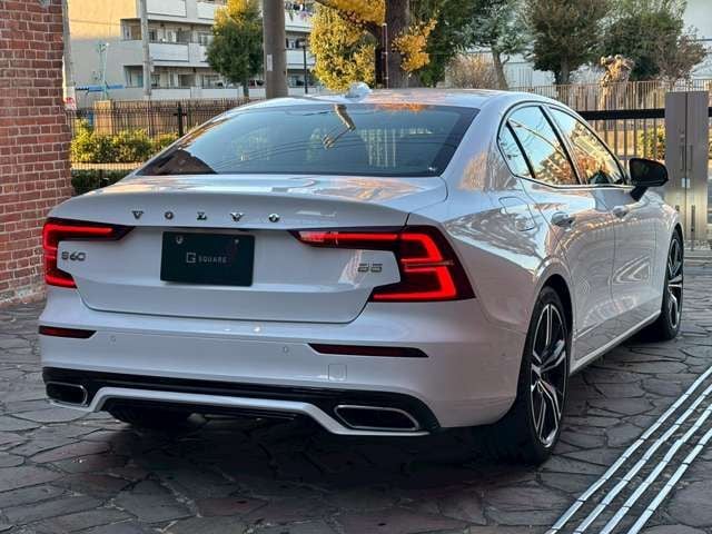 VOLVO VOLVO S60 2022