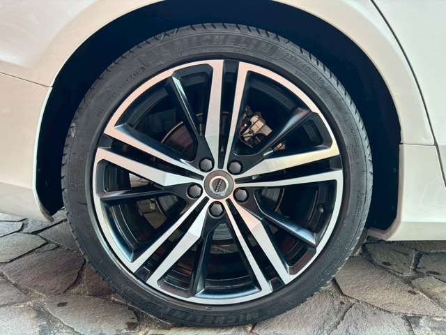 VOLVO VOLVO S60 2022