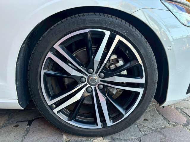 VOLVO VOLVO S60 2022