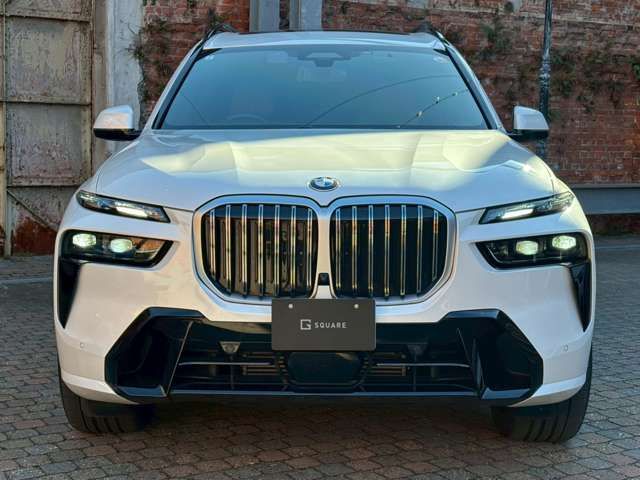 BMW BMW X7 2023