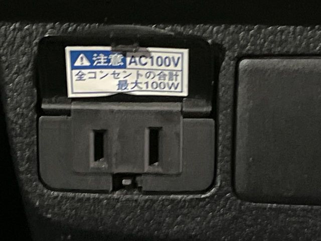 TOYOTA VELLFIRE 2016