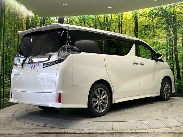 TOYOTA VELLFIRE 2016