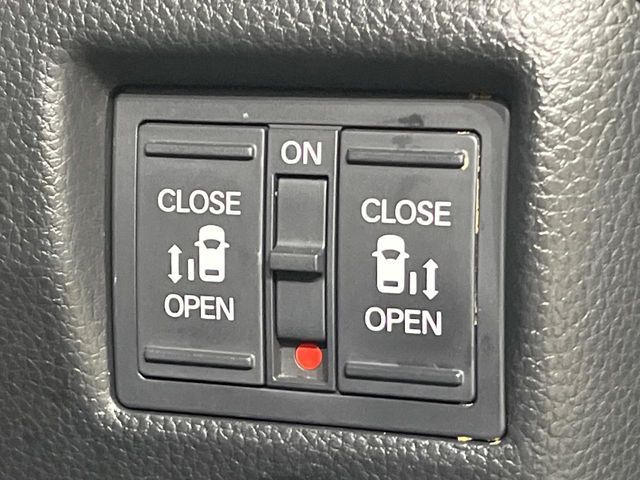 HONDA N BOX CUSTOM 2022