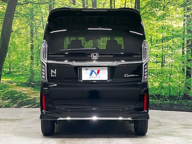 HONDA N BOX CUSTOM 2022