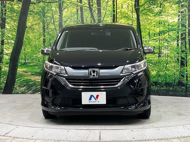 HONDA FREED 2017
