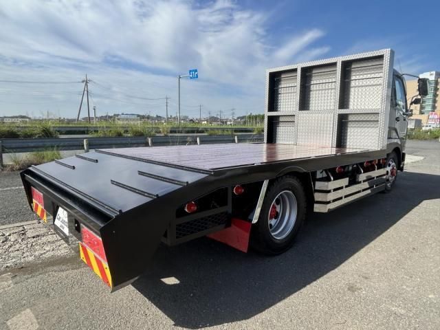 MITSUBISHI FUSOU FIGHTER 2009