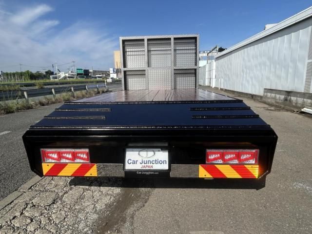 MITSUBISHI FUSOU FIGHTER 2009