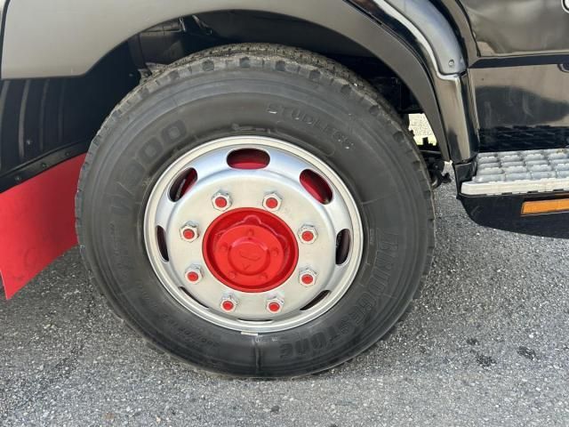 MITSUBISHI FUSOU FIGHTER 2009