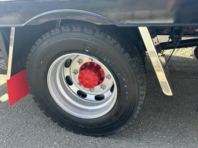 MITSUBISHI FUSOU FIGHTER 2009