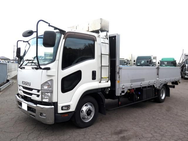 ISUZU FORWARD 2019