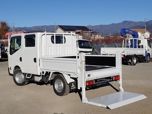MITSUBISHI CANTER 2019