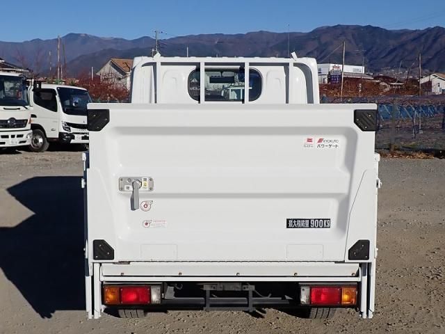 MITSUBISHI CANTER 2019