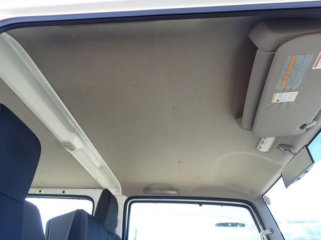 MITSUBISHI CANTER 2019