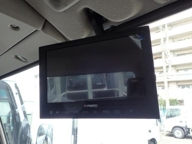 MITSUBISHI CANTER 2025