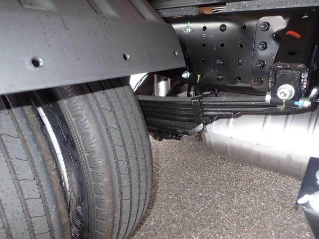 MITSUBISHI CANTER 2025