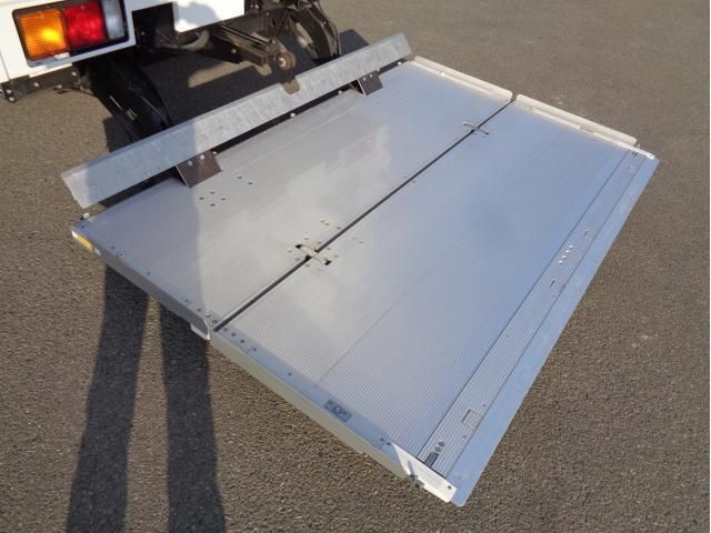 MITSUBISHI FUSOU FIGHTER 2023