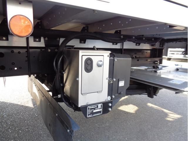 MITSUBISHI FUSOU FIGHTER 2023