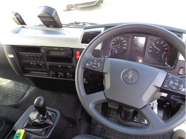 MITSUBISHI FUSOU FIGHTER 2023