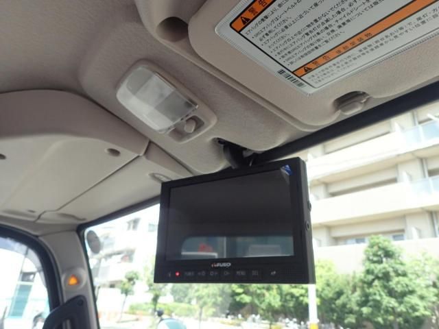 MITSUBISHI CANTER 2025