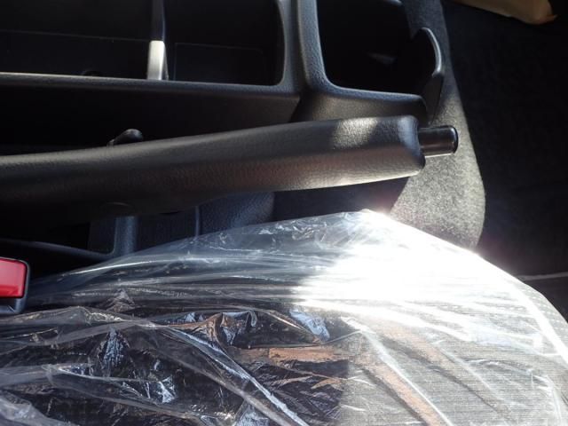 MITSUBISHI CANTER 2025