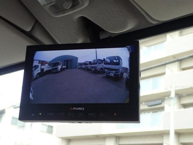 MITSUBISHI CANTER 2025