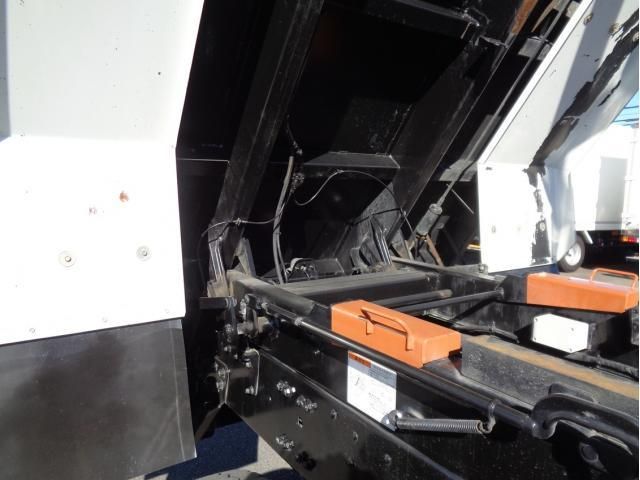 MITSUBISHI FUSOU SUPER GREAT 2023