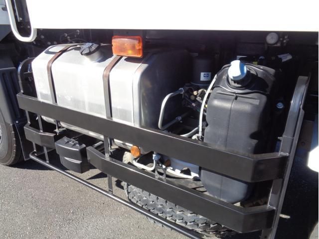 MITSUBISHI FUSOU SUPER GREAT 2023