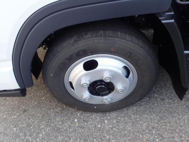 MITSUBISHI CANTER 2025