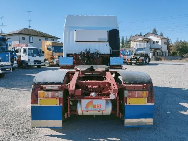 MITSUBISHI FUSOU SUPER GREAT 2004