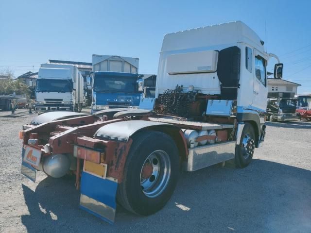 MITSUBISHI FUSOU SUPER GREAT 2004