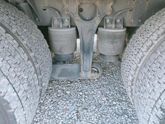 NISSAN DIESEL Quon 2016