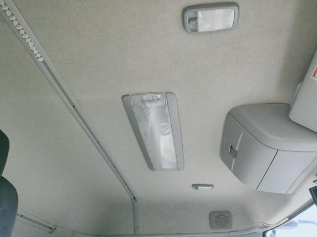 NISSAN DIESEL Quon 2016