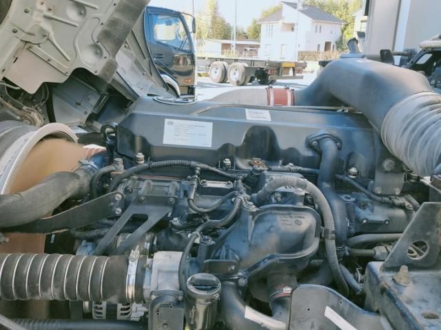 NISSAN DIESEL Quon 2016