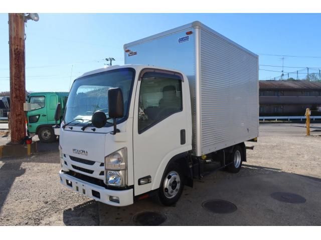 ISUZU ELF 2017