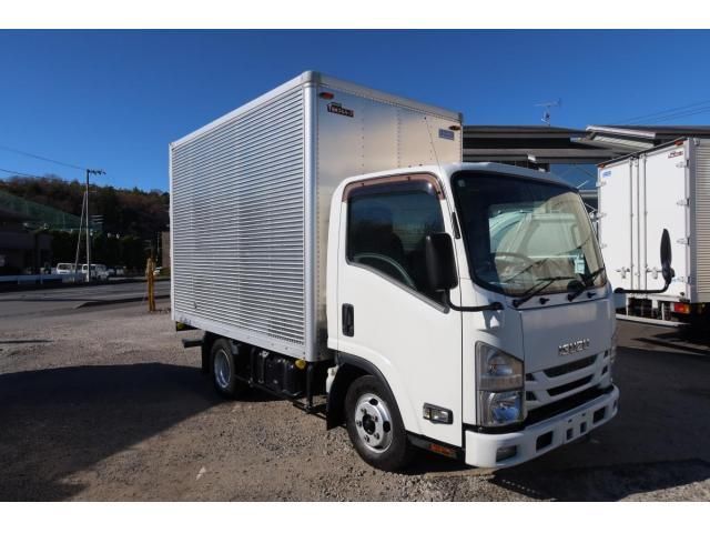 ISUZU ELF 2017