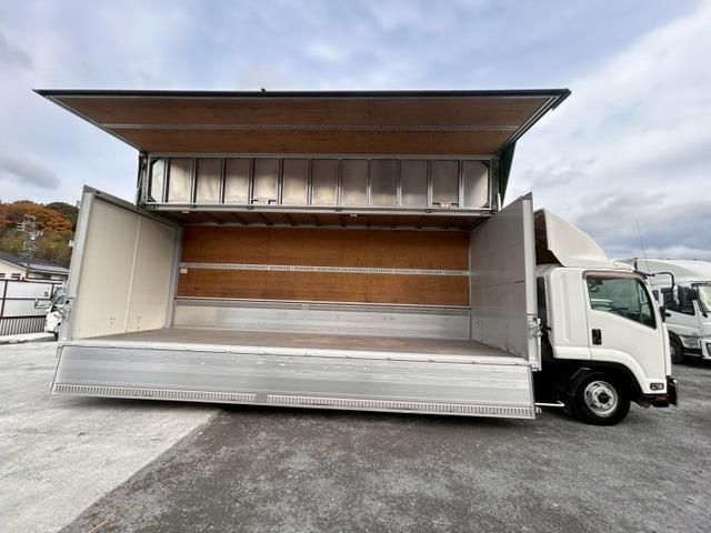 NISSAN DIESEL CONDOR 2018