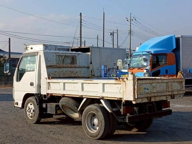 ISUZU ELF 2013
