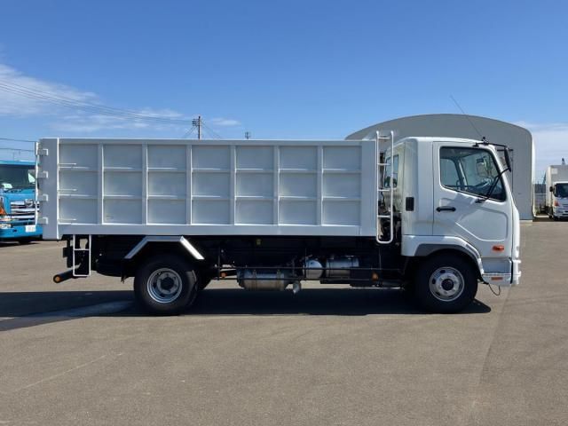 MITSUBISHI FUSOU FIGHTER 2023