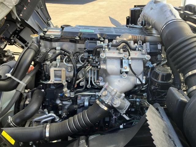 MITSUBISHI FUSOU FIGHTER 2023