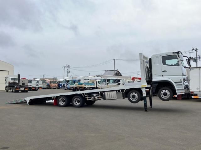 MITSUBISHI FUSOU SUPER GREAT 2025