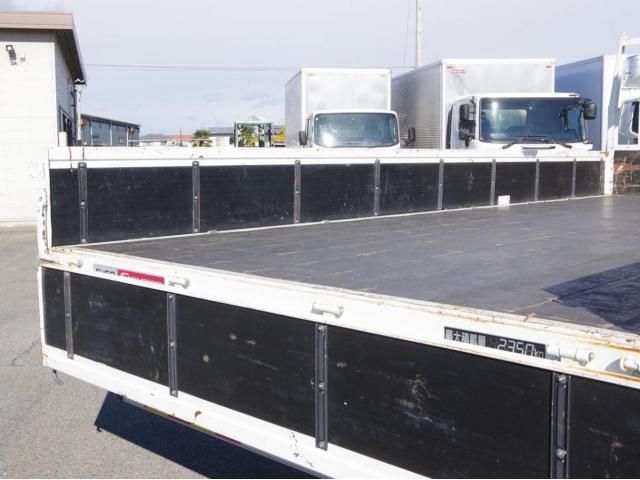 MITSUBISHI FUSOU FIGHTER 2023