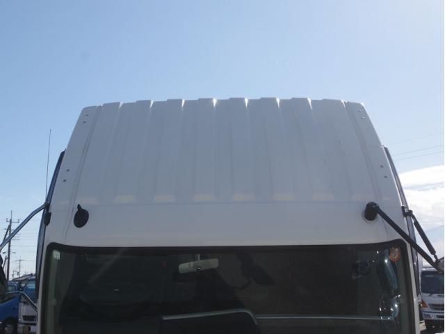 MITSUBISHI FUSOU FIGHTER 2023